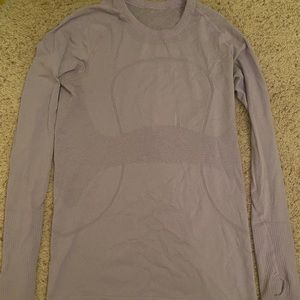 Lulu lemon workout shirt.